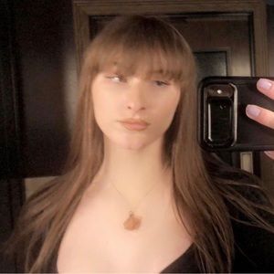 Meet your Posher, Savannah